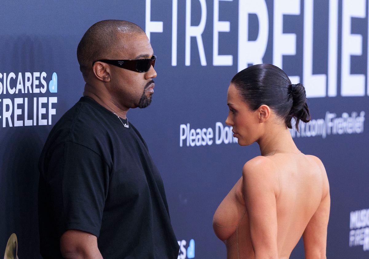 67th Grammy Awards held at Crypto.com Arena in Los Angeles California on Sunday February 2, 2025. 02 Feb 2025 Pictured: February 2, 2025, Los Angeles, California, USA: Kanye West and wife Bianca Censori at the 67th Grammy Awards held at Crypto.com Arena in Los Angeles California on Sunday February 2, 2025. JAVIER ROJAS/PI. Photo credit: ZUMAPRESS.com / MEGA TheMegaAgency.com sales@mega.global