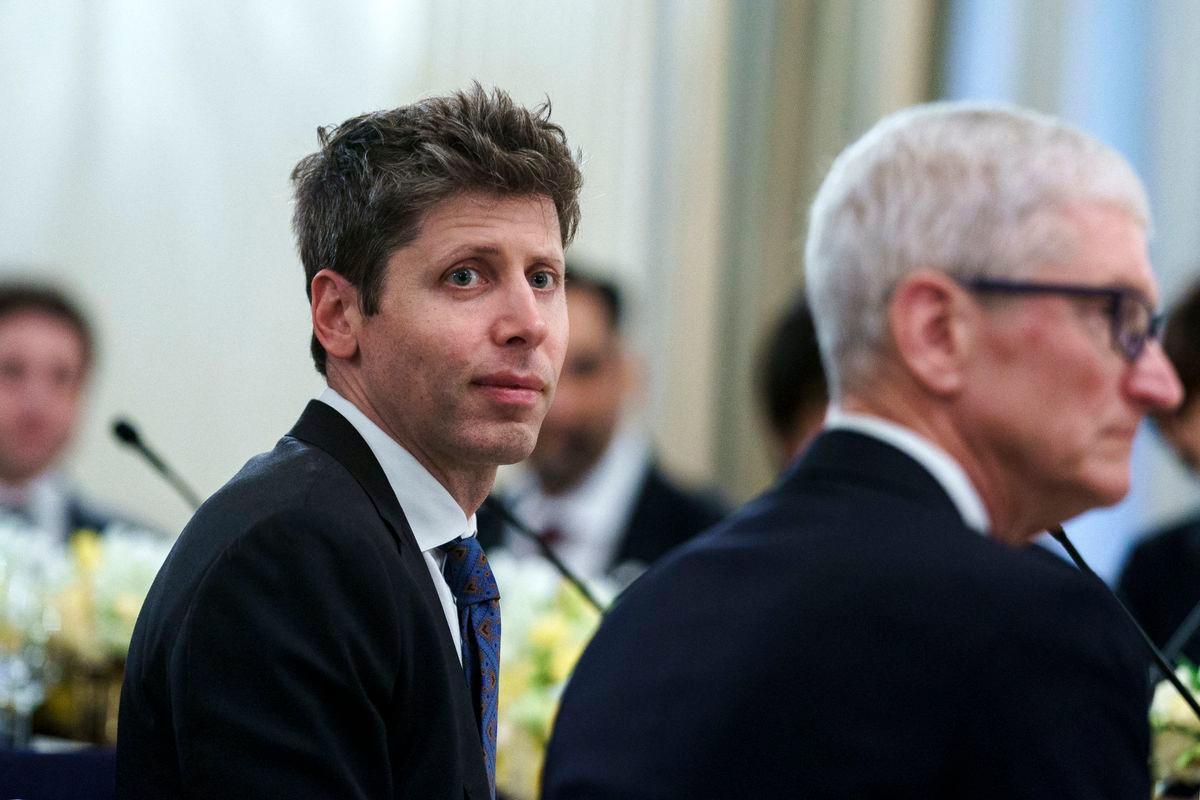 Sam Altman, Chief Executive Officer of OpenAI, the maker of ChatGPT, during a dinner with US tech leaders in the State Dining Room of the White House in Washington, DC, USA, 04 September 2025. Credit: Will Oliver / Pool via CNP. 04 Sep 2025 Pictured: Sam Altman, Chief Executive Officer of OpenAI, the maker of ChatGPT, during a dinner with US tech leaders in the State Dining Room of the White House in Washington, DC, USA, 04 September 2025. Credit: Will Oliver / Pool via CNP. Photo credit: Will Oliver - Pool via CNP / MEGA TheMegaAgency.com sales@mega.global
